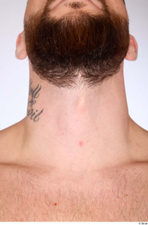 Danas neck 0001.jpg